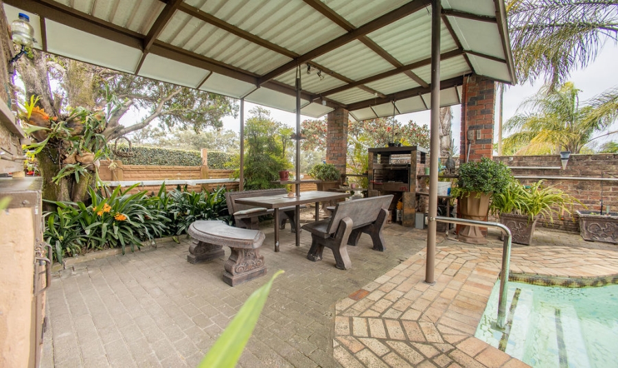 3 Bedroom Property for Sale in Chiselhurst Eastern Cape